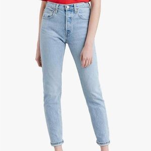 Levi's Women's Light Blue Straight Leg Jeans